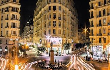 من وسط براغ إلى "وسط البلد".. حين يعانق الفلتافا النيل