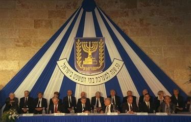 الدين والسلطة والميزانية.. ثلاثية تفكيك النموذج الليبرالي في إسرائيل